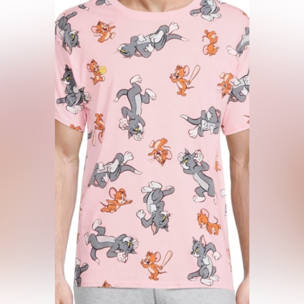 Tom and Jerry Pink Graphic Tee men size‎ m